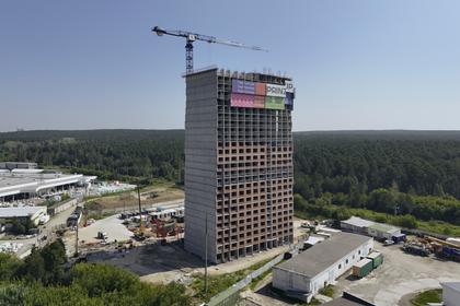 Парк Культуры

1 секция первого дома 

Завершили монолит 26 этажа
Делаем плиту перекрытия на 26 этаже
Возводим стены с 11 по 15 этажи
Кладём внутренние перегородки на 2 и 3 этажах
Заканчиваем отделочные работы в подвале
Монтируем оборудование в помещении индивидуального теплового пункта
Продолжаем вывод наружных сетей ливневой и напорной канализаци

Фотография загружена 1 августа 2026 года.