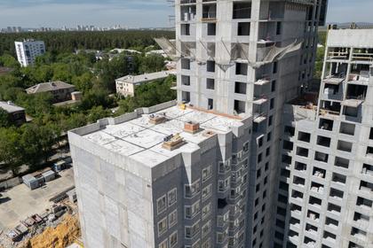 Парк Победы
6 секция второго дома
устраиваем парапеты на кровле по монолитным конструкциям
ведём кладку стен на 14 этаже
производим электромонтажные работы на 4 этаже
монтируем вентиляцию на 3 этаже
7 секция второго дома
возводим монолит стен 20 этажа
ведём кладку стен на 18 этаже
монтируем вентиляцию на 8 этаже
производим электромонтажные работы на 3 этаже
Фотография загружена 1 июня 2026 года.