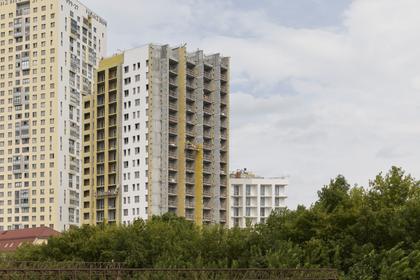 Малевич

Шестой дом

Продолжаем декорировать фасад
Запустили лифты — по одному в каждой секции 
Завершили штукатурные работы в квартирах
Закончили штукатурить лестничные пролёты
Приступили к гидроизоляции плиты перекрытия паркинга
Начали прокладку наружной тепловой сети

1 секция шестого дома
Делаем стяжку пола на 10 этаже

2 секция шестого дома
Зашиваем гипсокартоном ниши в местах общего пользования до 7 этажа

Фотография загружена 1 августа 2026 года.