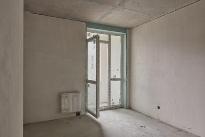Малевич

Шестой дом

Продолжаем декорировать фасад
Запустили лифты — по одному в каждой секции 
Завершили штукатурные работы в квартирах
Закончили штукатурить лестничные пролёты
Приступили к гидроизоляции плиты перекрытия паркинга
Начали прокладку наружной тепловой сети

1 секция шестого дома
Делаем стяжку пола на 10 этаже

2 секция шестого дома
Зашиваем гипсокартоном ниши в местах общего пользования до 7 этажа

Фотография загружена 1 августа 2026 года.