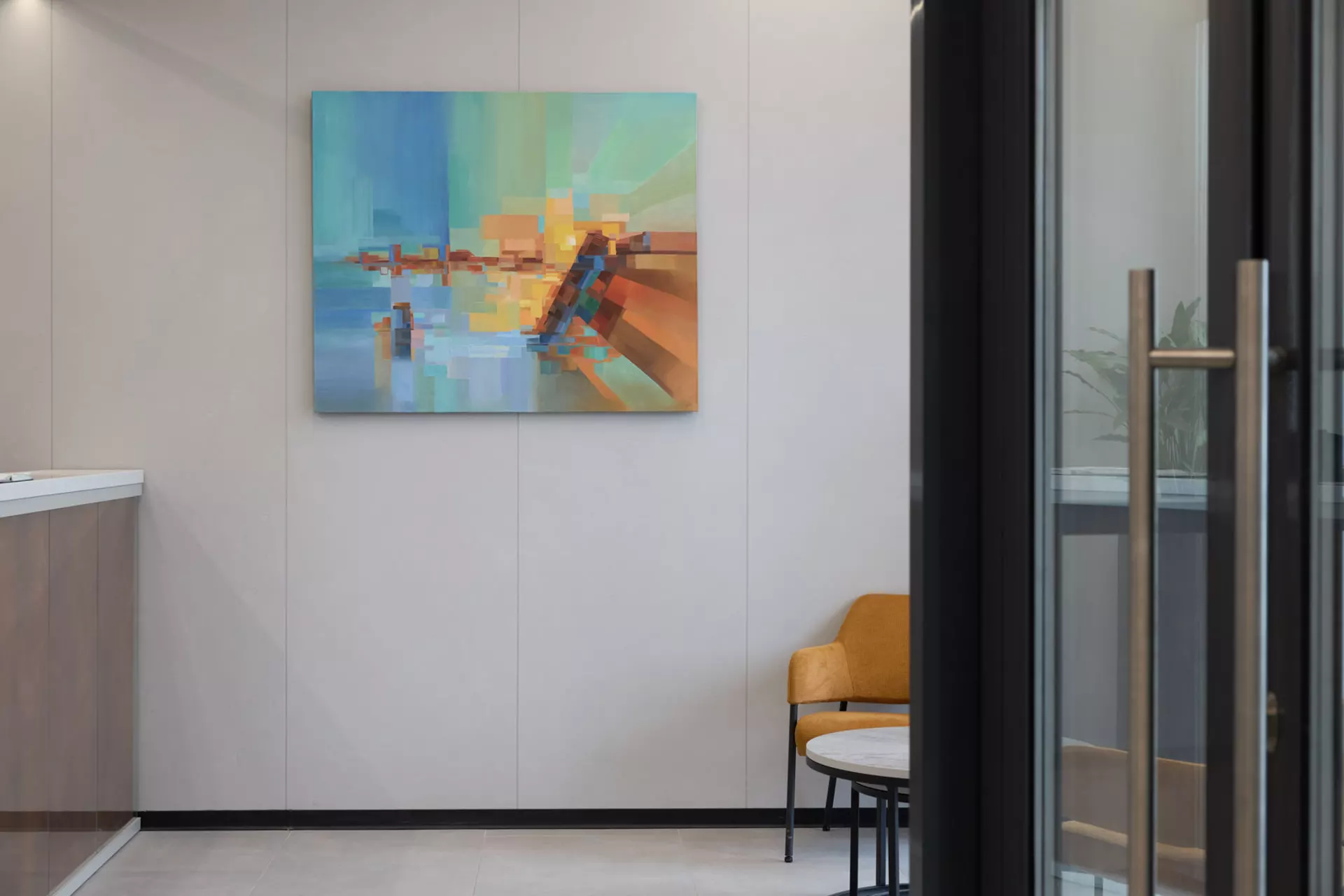 В 1 и 2 секциях четвёртого дома:

– идёт передача квартир. 

Фотография загружена 1 апреля 2024 года.