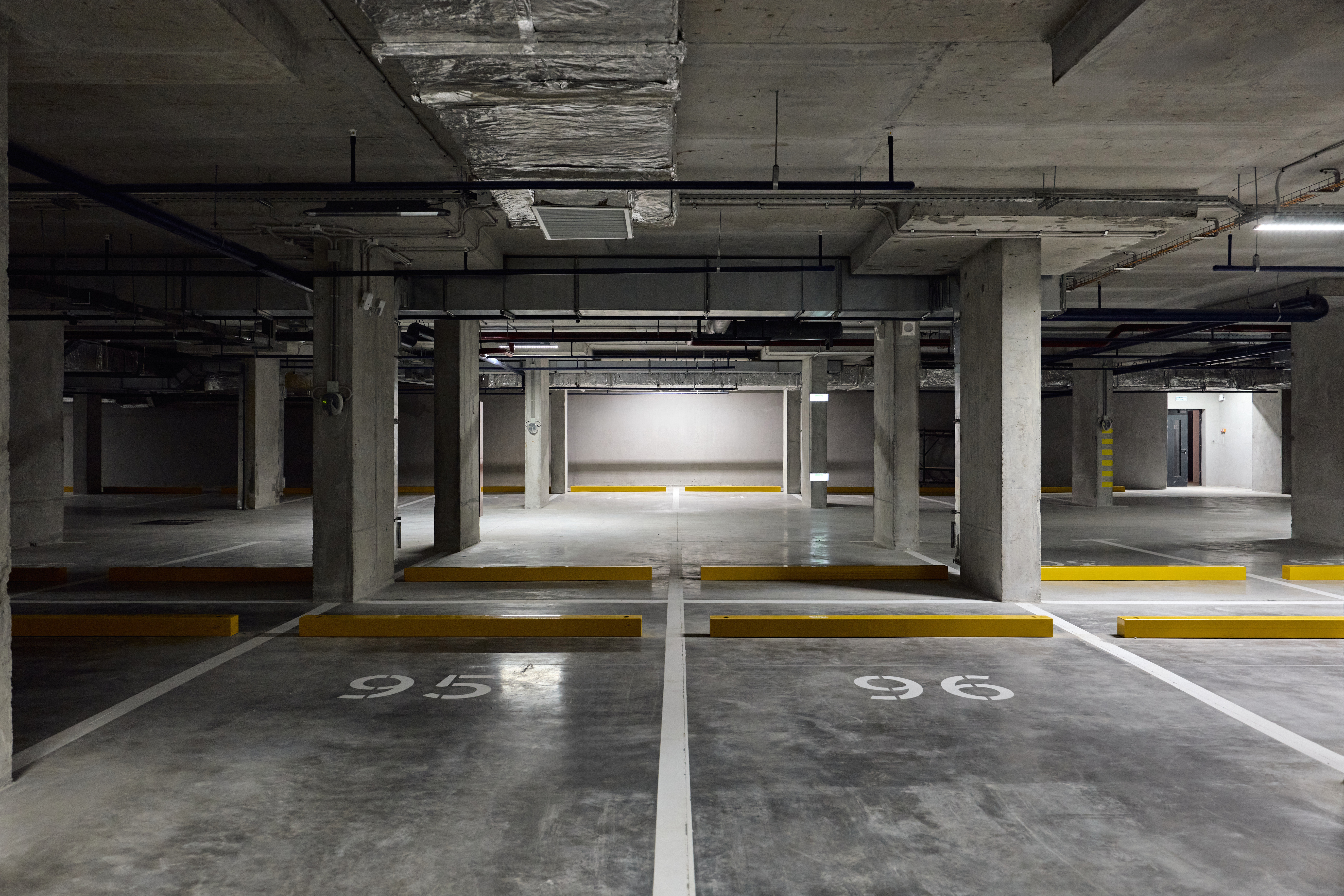 Двухуровневый подземный паркинг